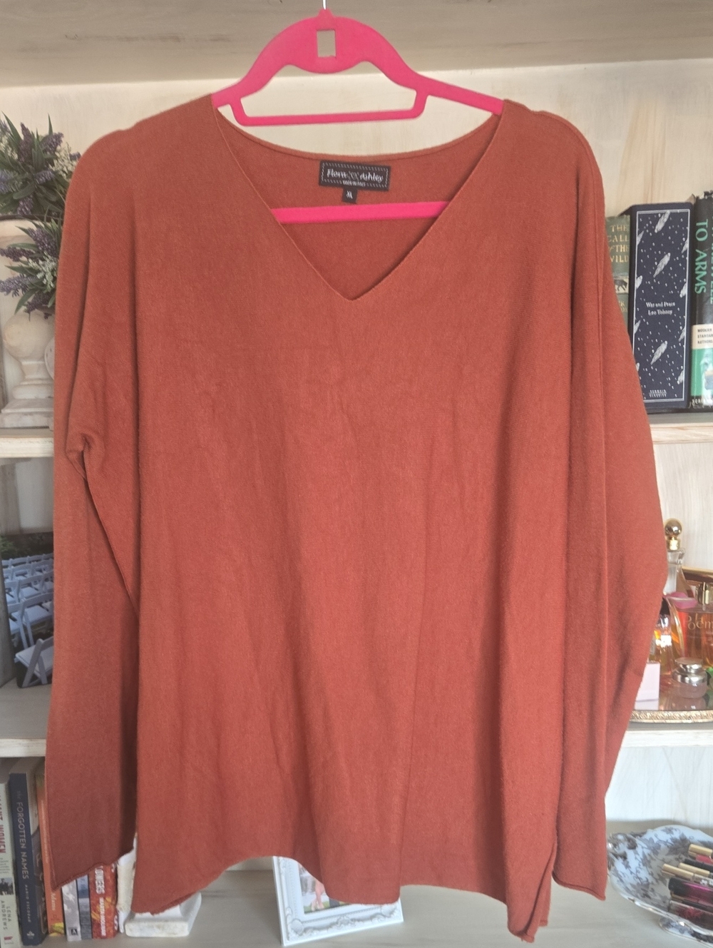 Flora Ashley V-Neck Sweater in Burnt Orange Xl